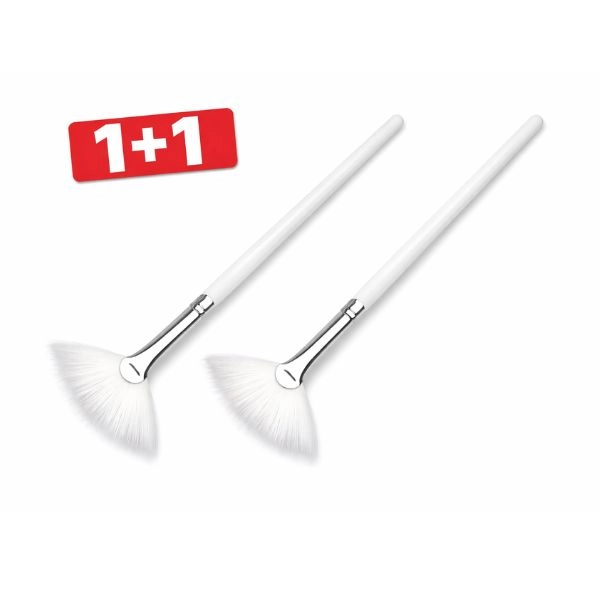 Nail brush for removing dust - 1+1 FREE