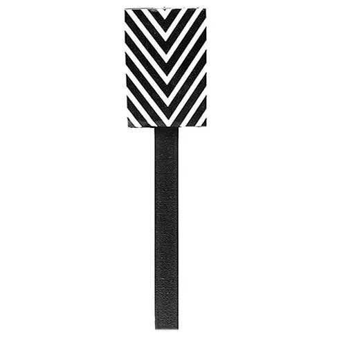 Nail art magnet rod - V shaped pattern